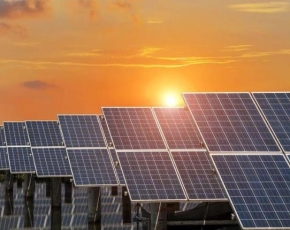 Thu Mua Tấm Pin Năng Lượng Mặt Trời: Hướng Dẫn Chi Tiết & Giá 2025