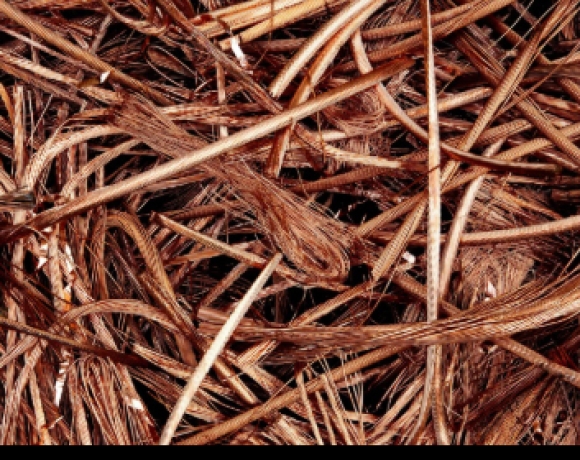 So sánh giá đồng phế liệu hôm nay và tháng trước