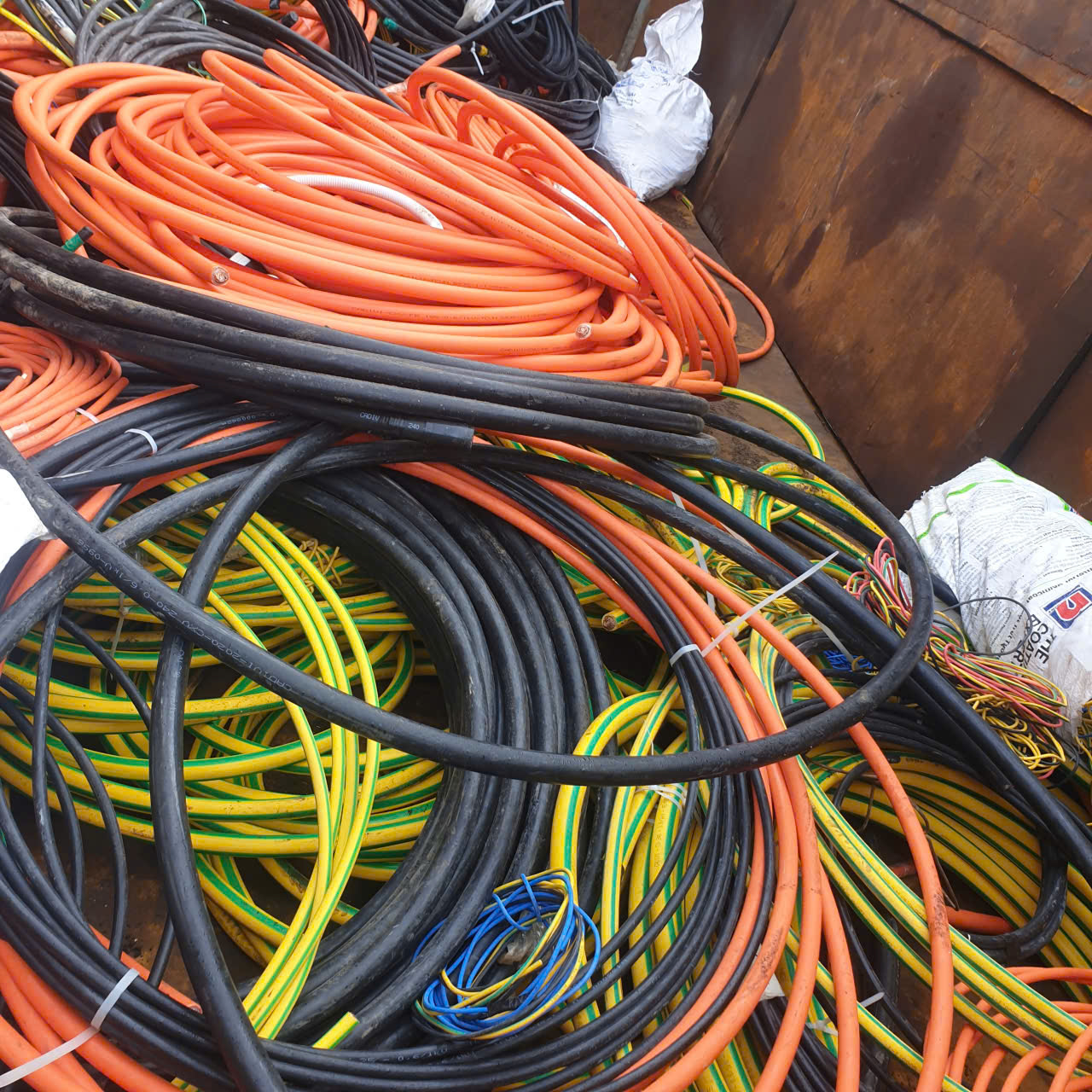 Thu Mua Phế Liệu Đồng Tại Long An Giá Cao - Tận Nơi, Nhanh Chóng