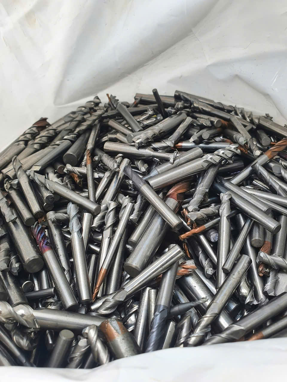 Thu mua hợp kim cũ